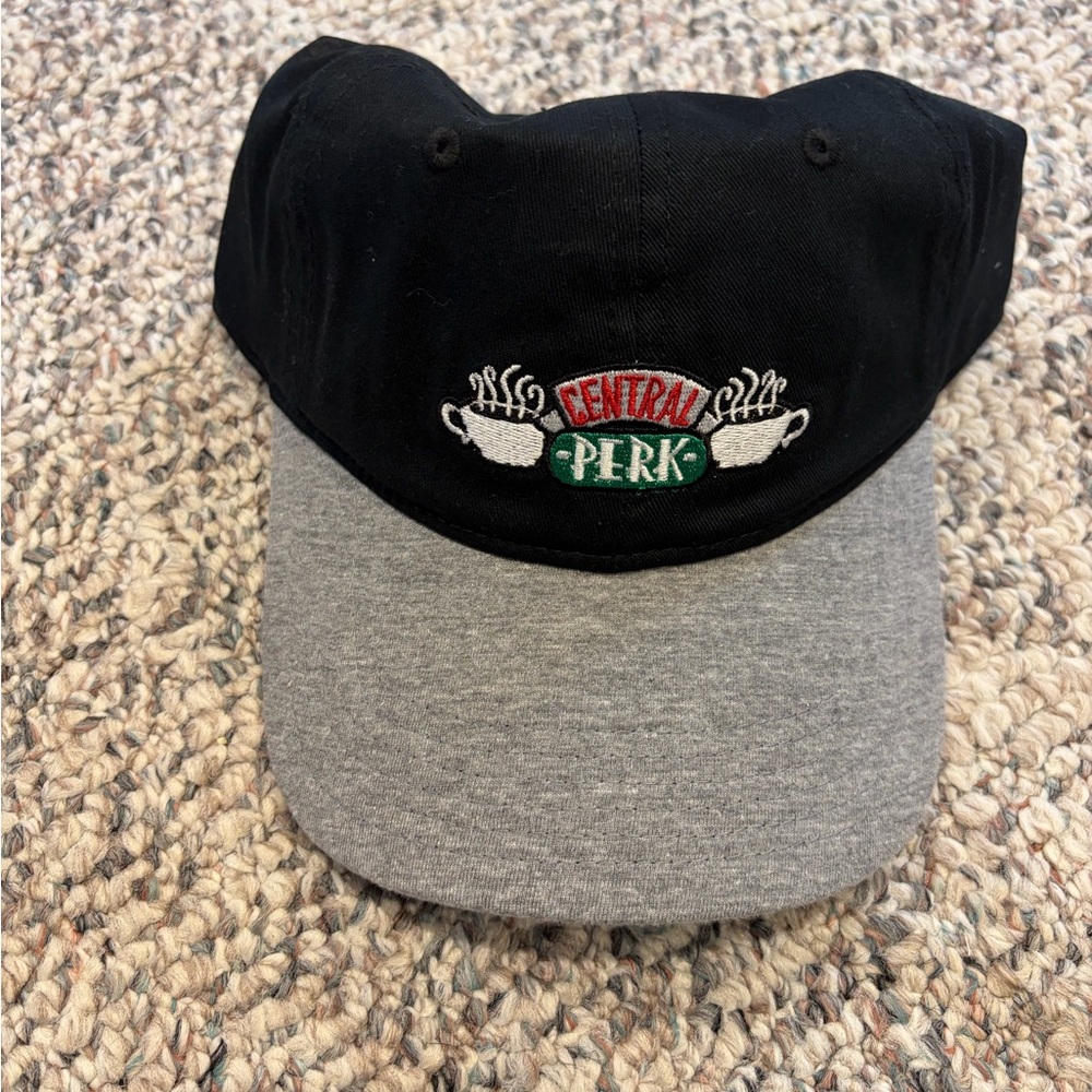 NWT Friends hat - central perk